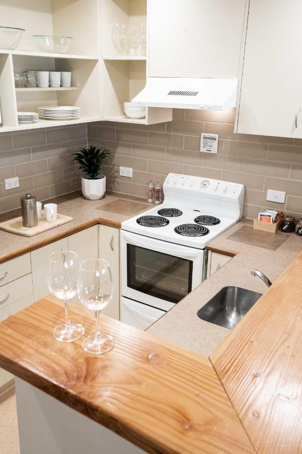 Cardrona Alpine Apartments Bagian luar foto